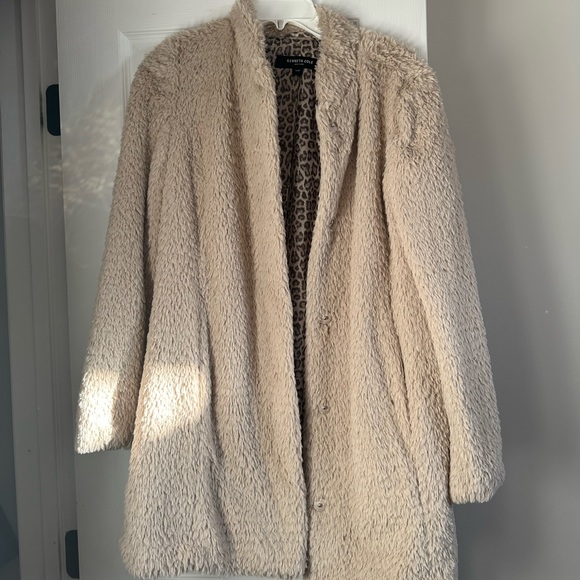 Kenneth Cole New York Jackets & Blazers - Kenneth Cole teddy coat